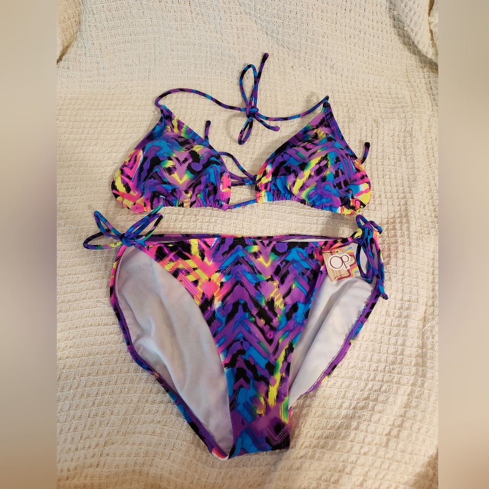 NWT OP brand bikini size 15/17 junior's